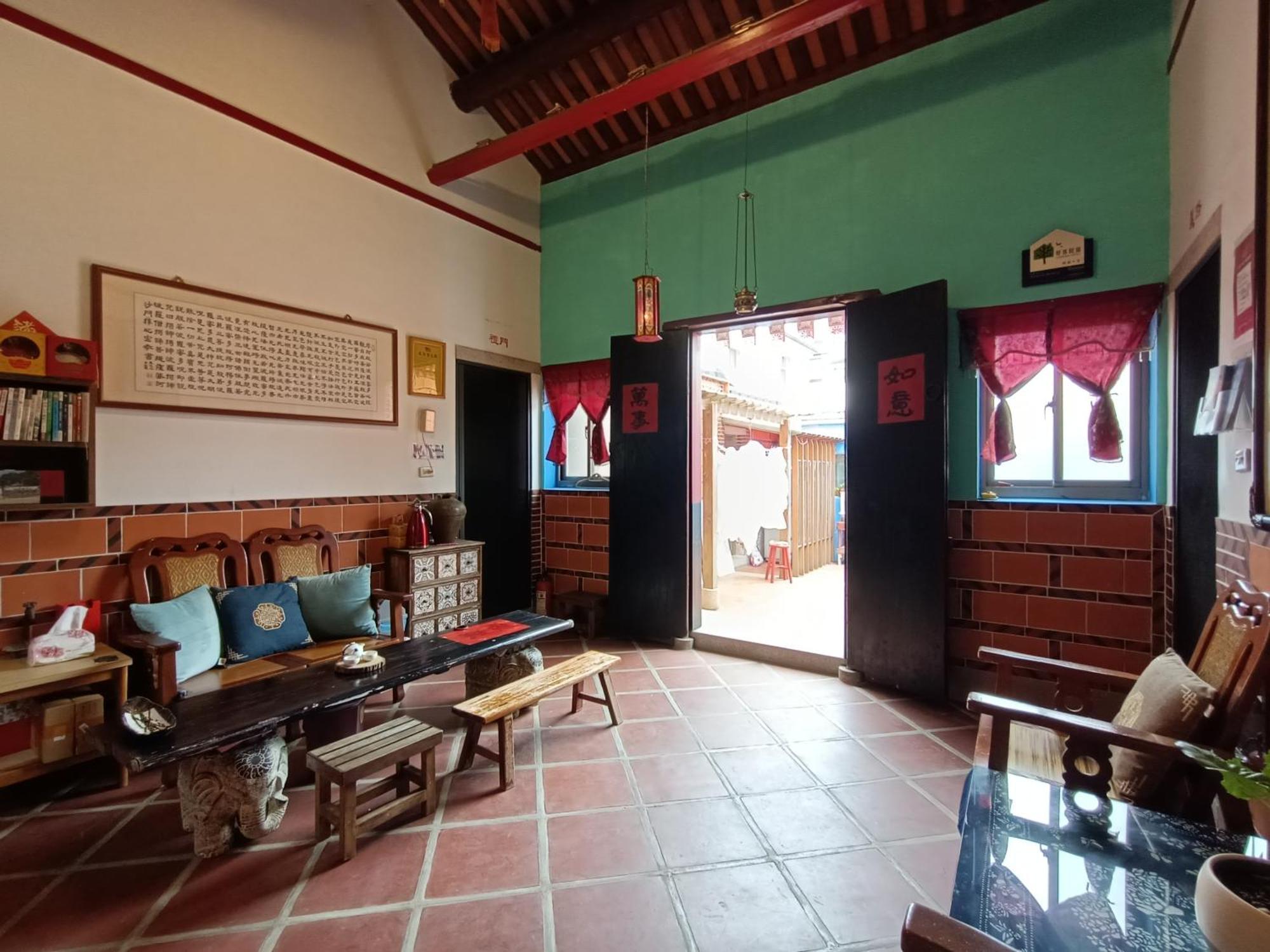 模範人家-包棟-彼岸市區館 Jincheng Exterior foto